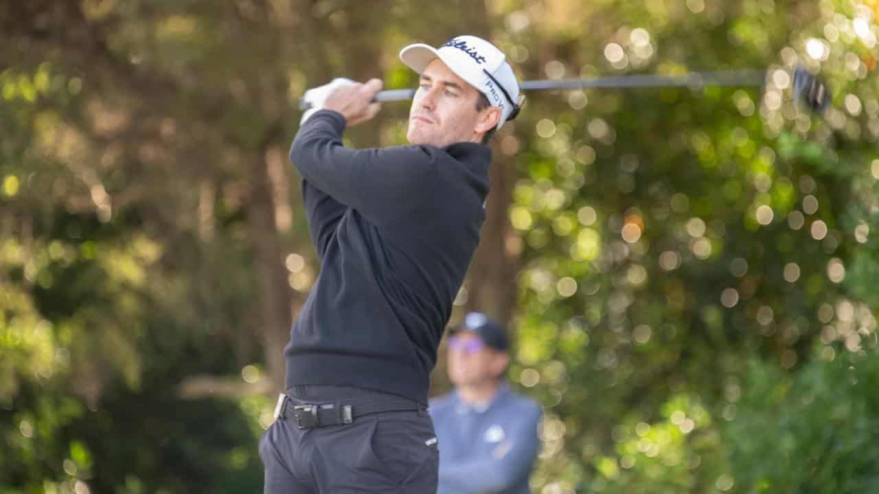 Journeyman golfer Hodge wins NZ PGA championship