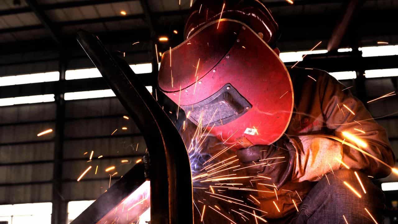 Trump metal tariffs kick in as global trade war looms