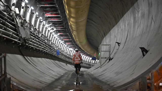 Vital airport rail boost as $1b cash splash matched