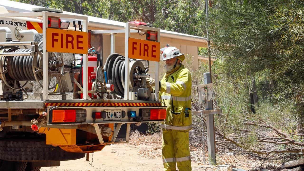 Hamlet spared from fire but residents told to stay away