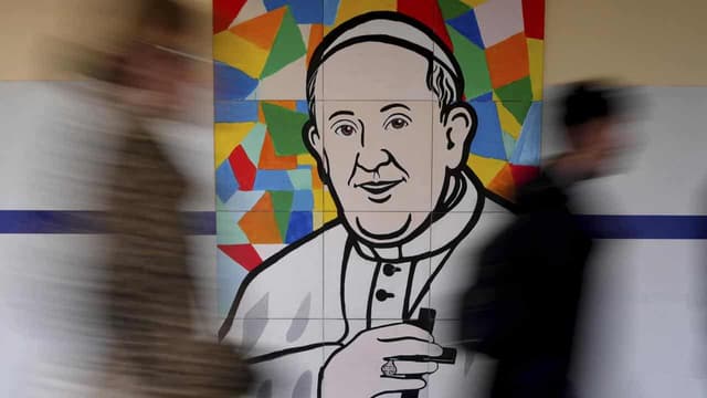 Pope Francis no longer using ventilation, Vatican says