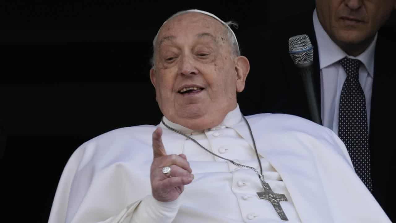 Pope blesses crowd as he's discharged from hospital