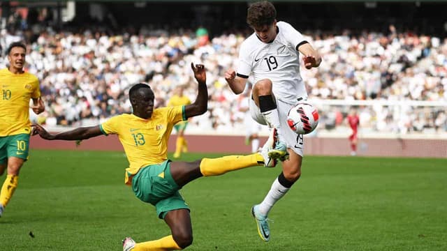 NZ call for fresh Soccer Ashes clash with Australia