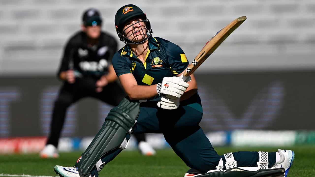 Australia survive Kerr heroics to complete NZ whitewash