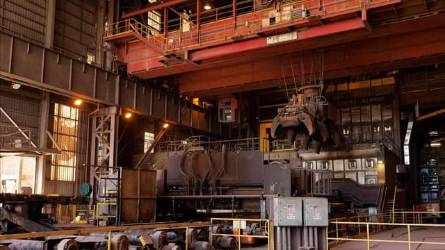 'MacGyvers' praised as steelworks claws back from brink