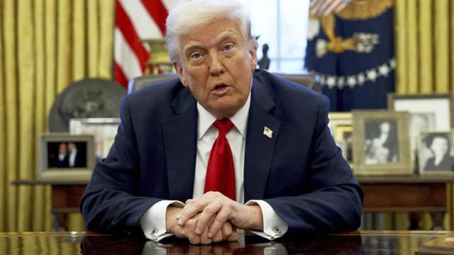 Trump ratchets up trade war with 25 per cent car tariff