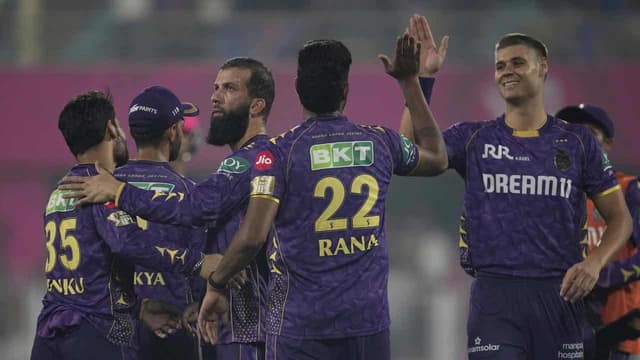 Starc replacement Johnson earns first win with Kolkata