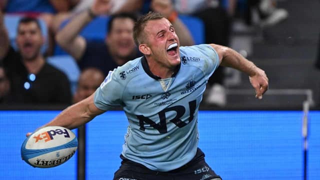 Coach backs Walton to lead Waratahs home in Wellington