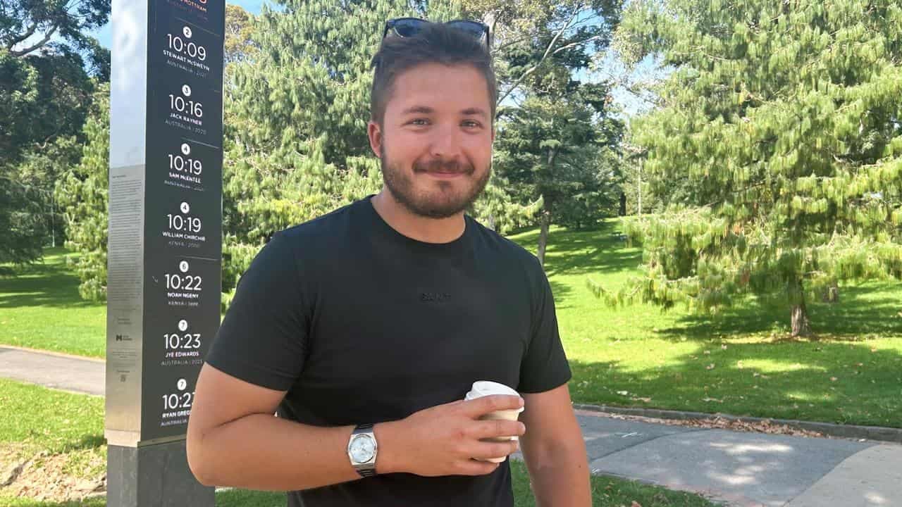 Poll could be personality contest in battleground seats