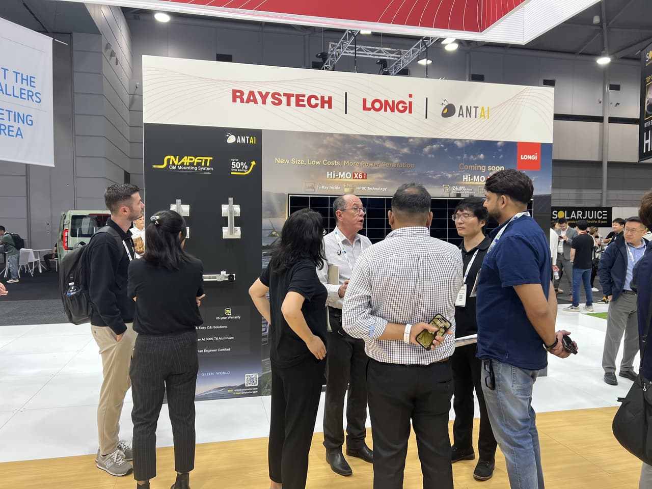 LONGi and Raystech Presented at the 2025 Solar & Storage Live Exhibition
