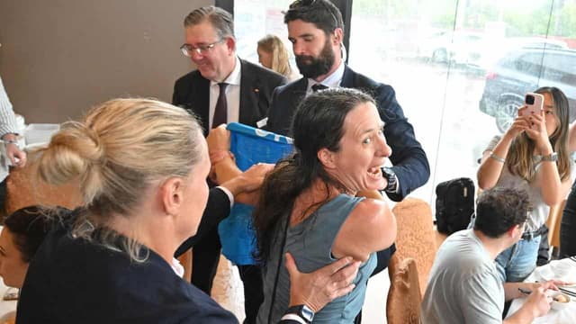 Climate protesters dampen Dutton's dumplings, draught