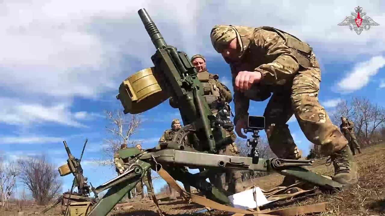 Trump threatens tariffs if Moscow blocks Ukraine deal