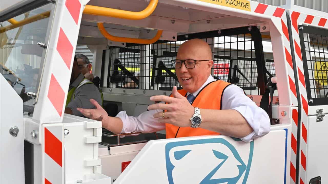 Dutton becomes the Hunter as he attacks key coast seats