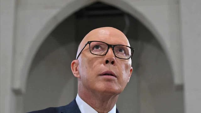 Mosque distances itself from Dutton as comments divide