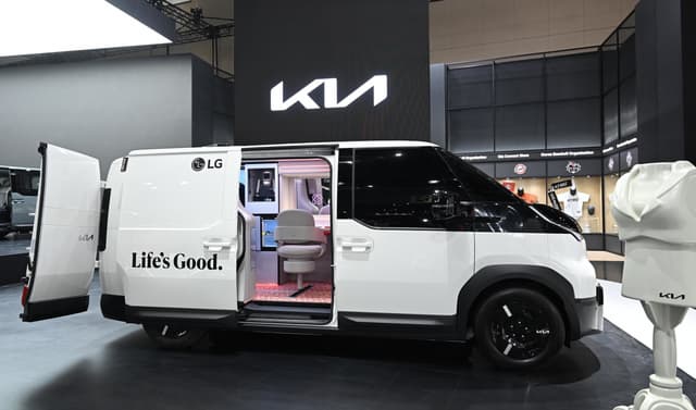 Kia and LG Electronics Partner to Showcase New PBV Concepts for Work and Play