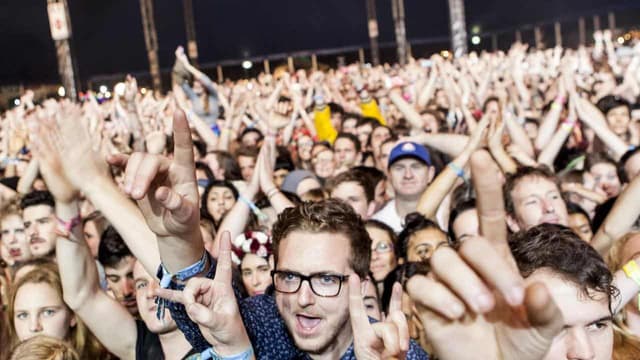 Reformers back drug summit on sniffer dogs and driving