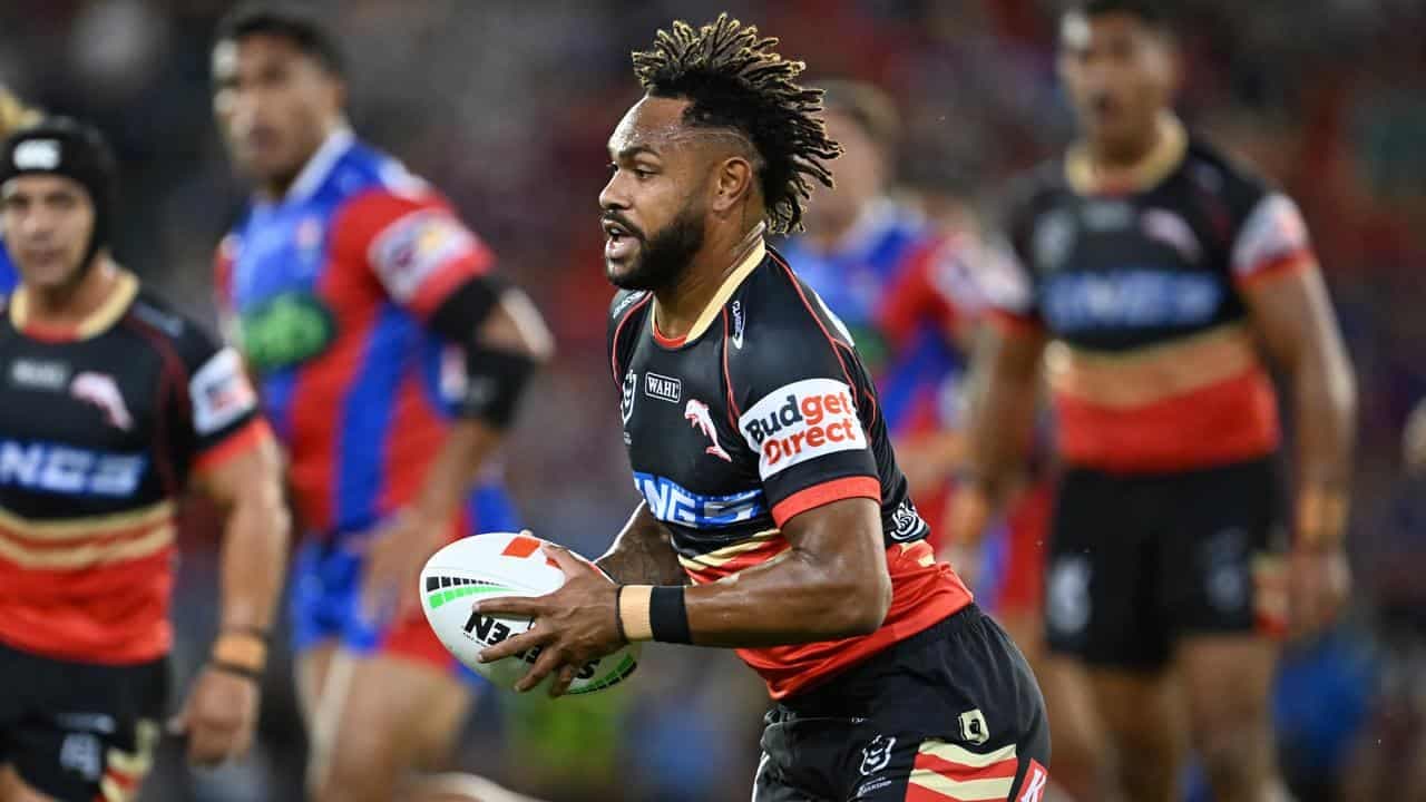 Dolphins must help Hammer nail his role: Woolf