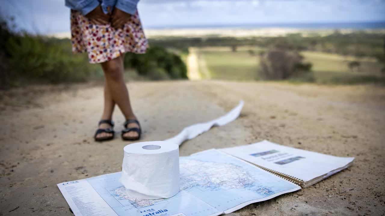 Australians enlisted to help flush out hidden dunnies