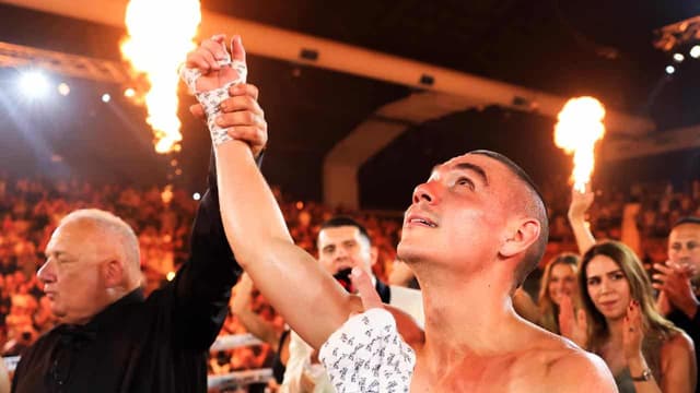 Tszyu back to his brutal best in TKO win over American