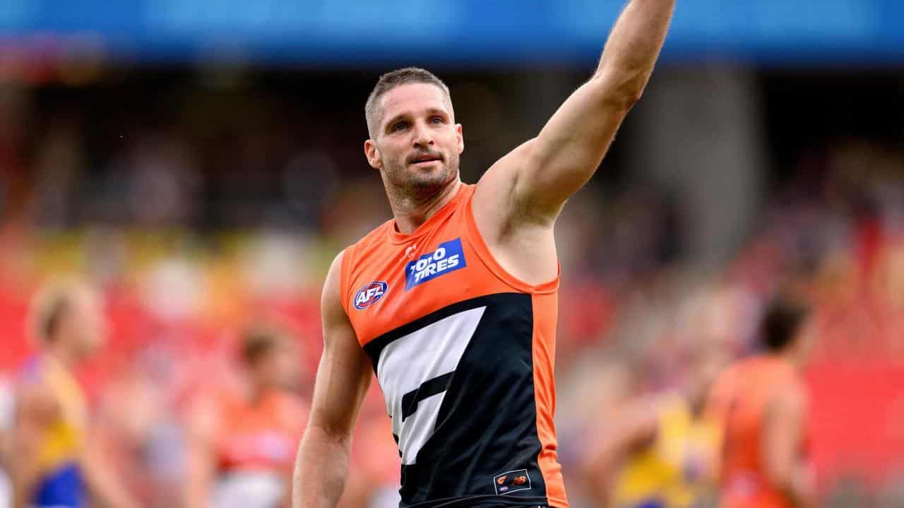 Hogan kicks nine goals as Giants maul winless Eagles