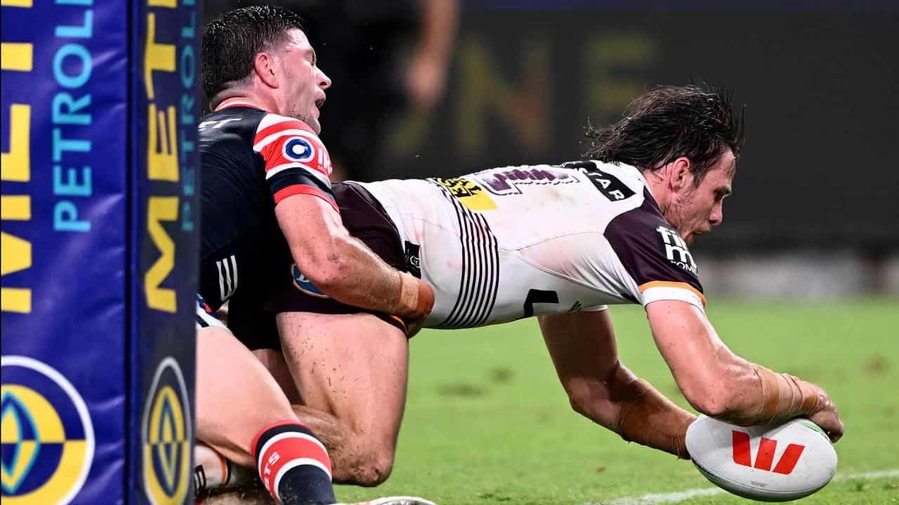 Broncos workhorse Gosiewski starts talks on new deal