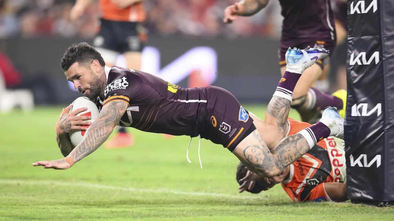 'Keep going': Maguire backs Reynolds for 2026 season