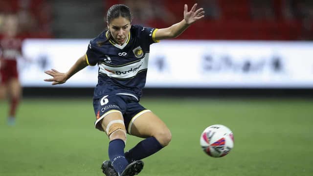 Matildas berth in Mariners star Gomez's sights