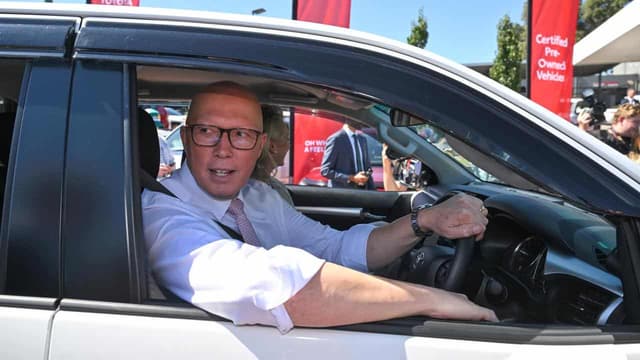 Redundancy drive to cut public jobs in coalition plan