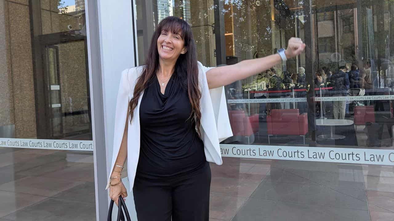 Aussie designer shows pop star 'it's never really over'