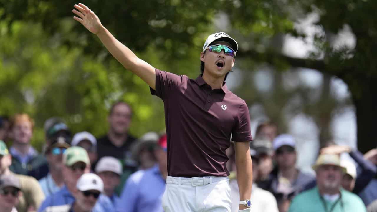 Penalty, pace of play torments Lee in Masters slide