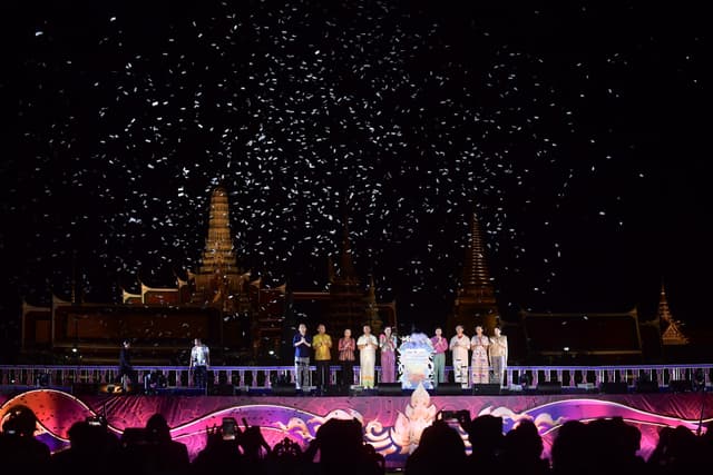 Maha Songkran World Water Festival 2025 Ignites with Grand Parade in Bangkok