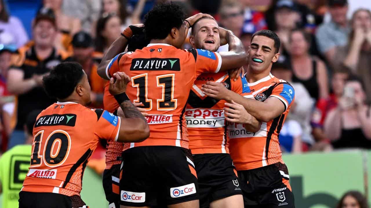 Tigers in seventh heaven as Knights fail to fire again