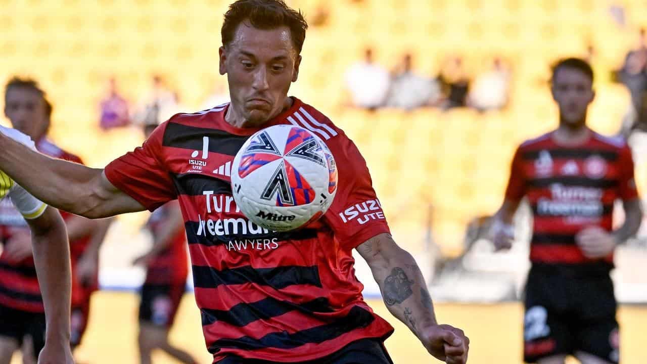 Wanderers march towards ALM finals with United win