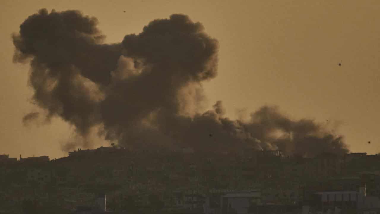 Israel to keep Gaza buffer zone, as truce efforts stall