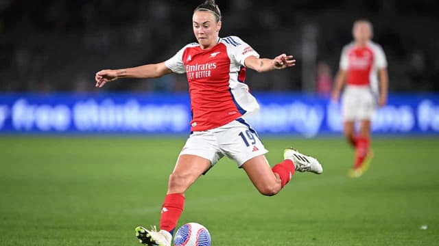 Foord double blasts Gunners to big Super League win