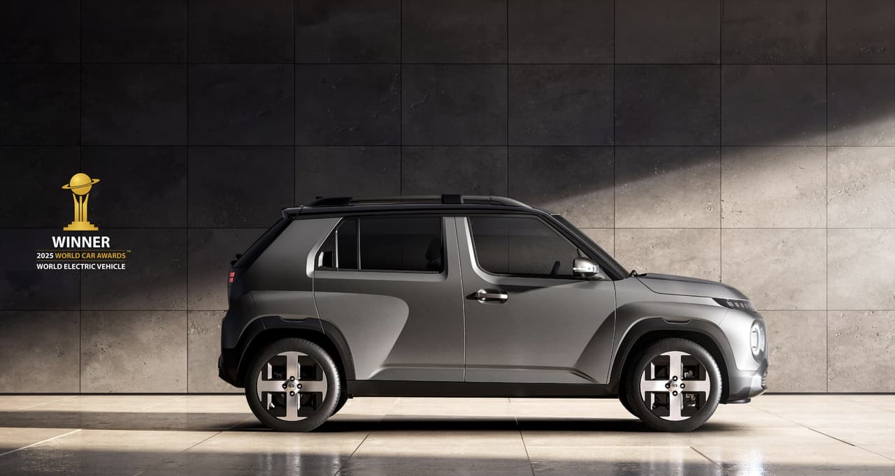 Hyundai INSTER Hailed as 2025 World Electric Vehicle