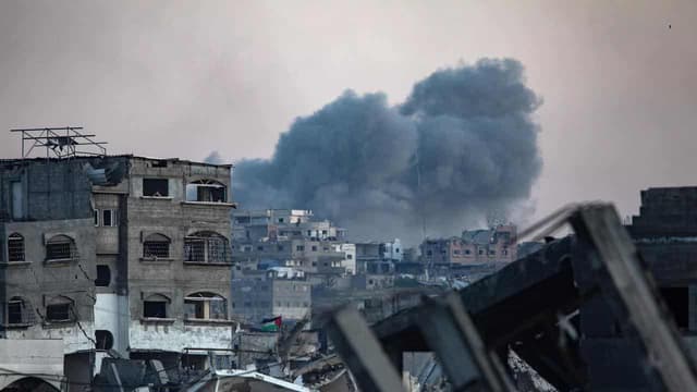 Truce bid stalls as Israel eyes Gaza Strip buffer zone