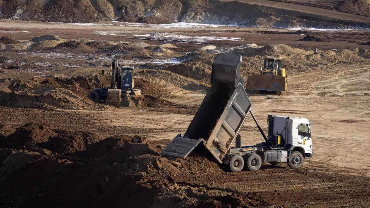 Ukraine, US make 'substantial progress' on mineral deal