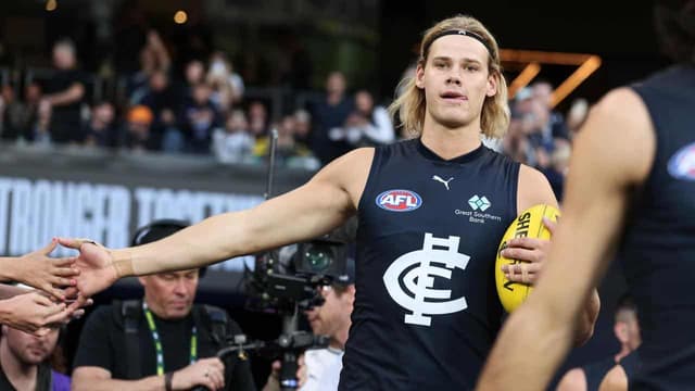 De Koning invested at Blues amid interest: coach