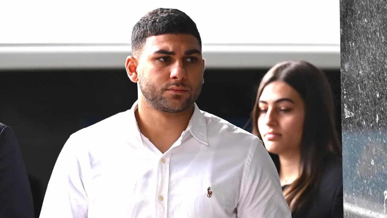 Boxer's bid for freedom after breaking referee's jaw