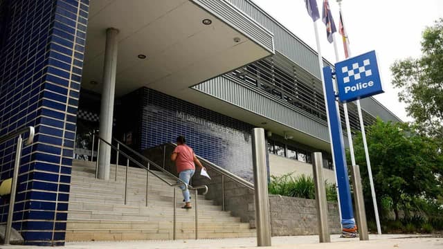 Police conducting bail checks on 'weak' legal basis