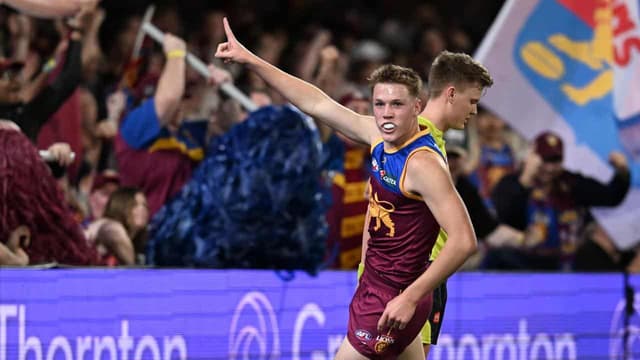 Lions' Morris avoids ban over Moore push