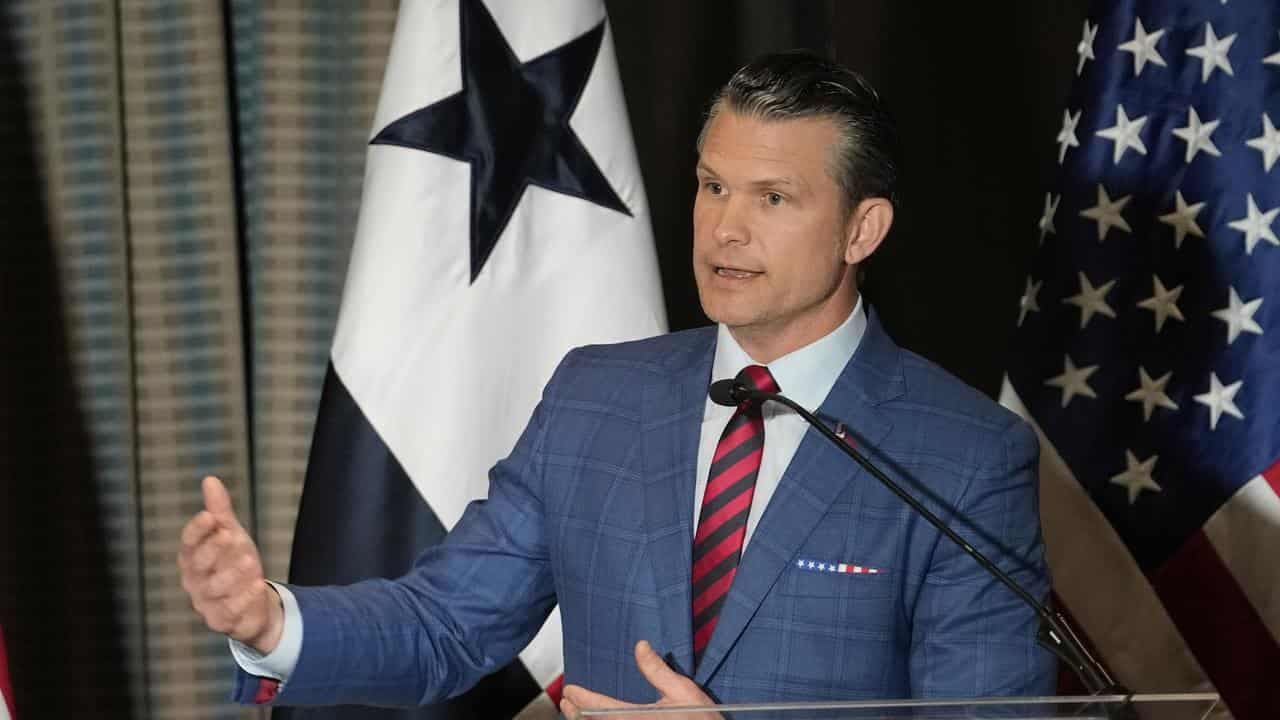 Defence secretary 'shared another chat on Yemen strike'