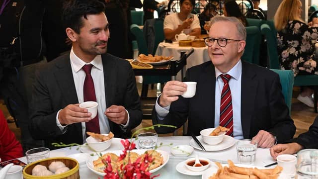 Albanese looks to tuck into Victorian electoral fortune