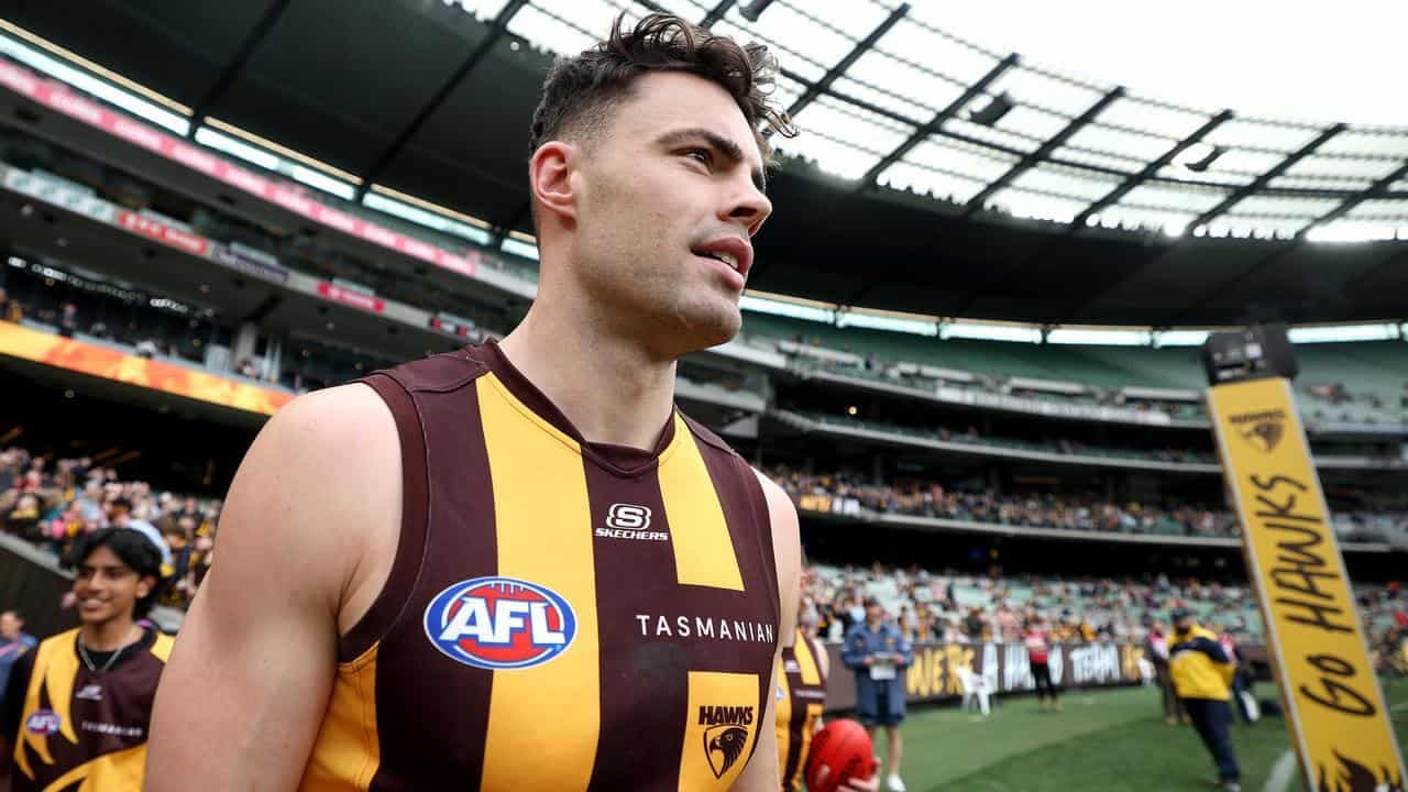 Hawthorn midfielder Nash sent straight to AFL Tribunal