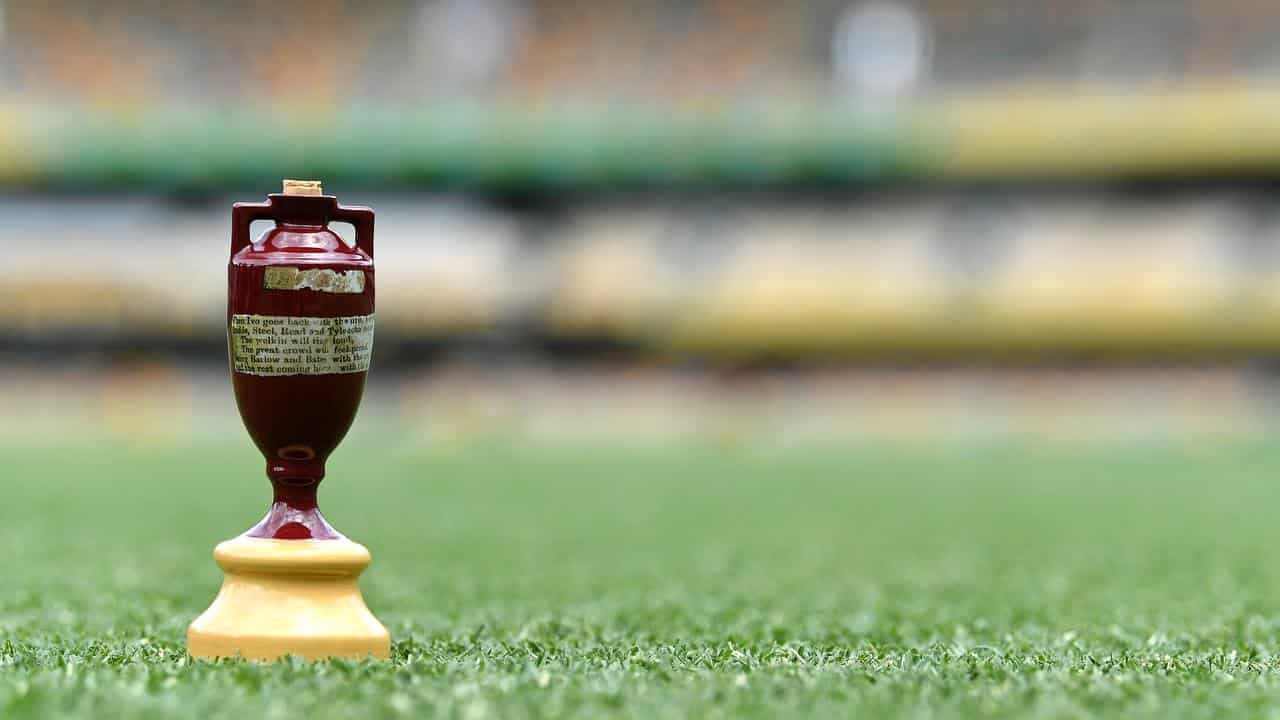 Australian Test opener Stackpole "a giant" of cricket