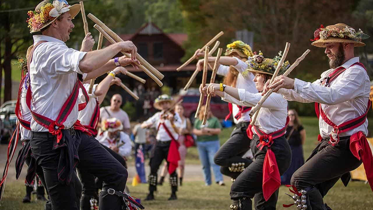 Pub breaks out food and fiddles for Anzac Day festival