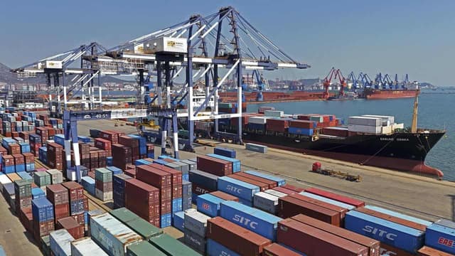 China accuses US of 'misleading public' on trade talks