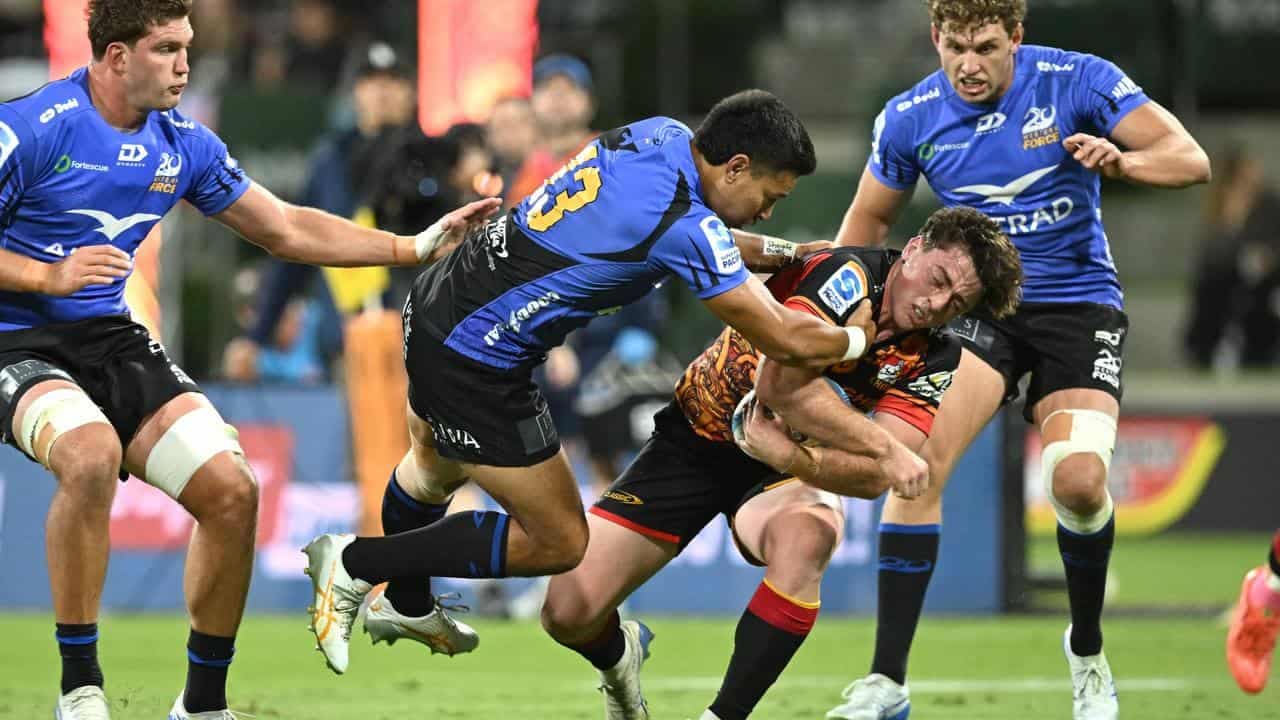 Chiefs brush off bizarre blunder to put away Force