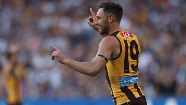 Hawks return to winners' list with ugly Eagles victory